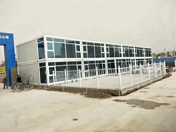 1705649186616887.gif 22.gif